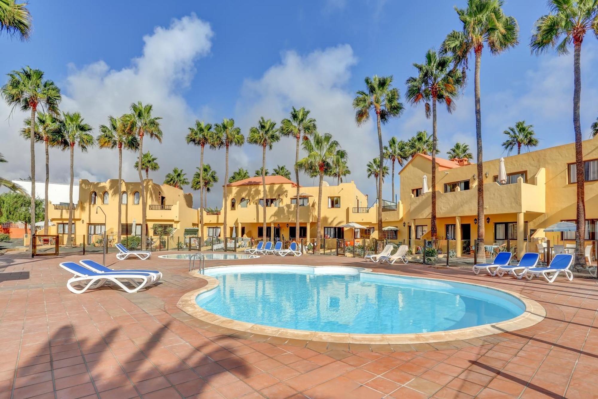 Oasis Royal Apartment Corralejo Exterior photo